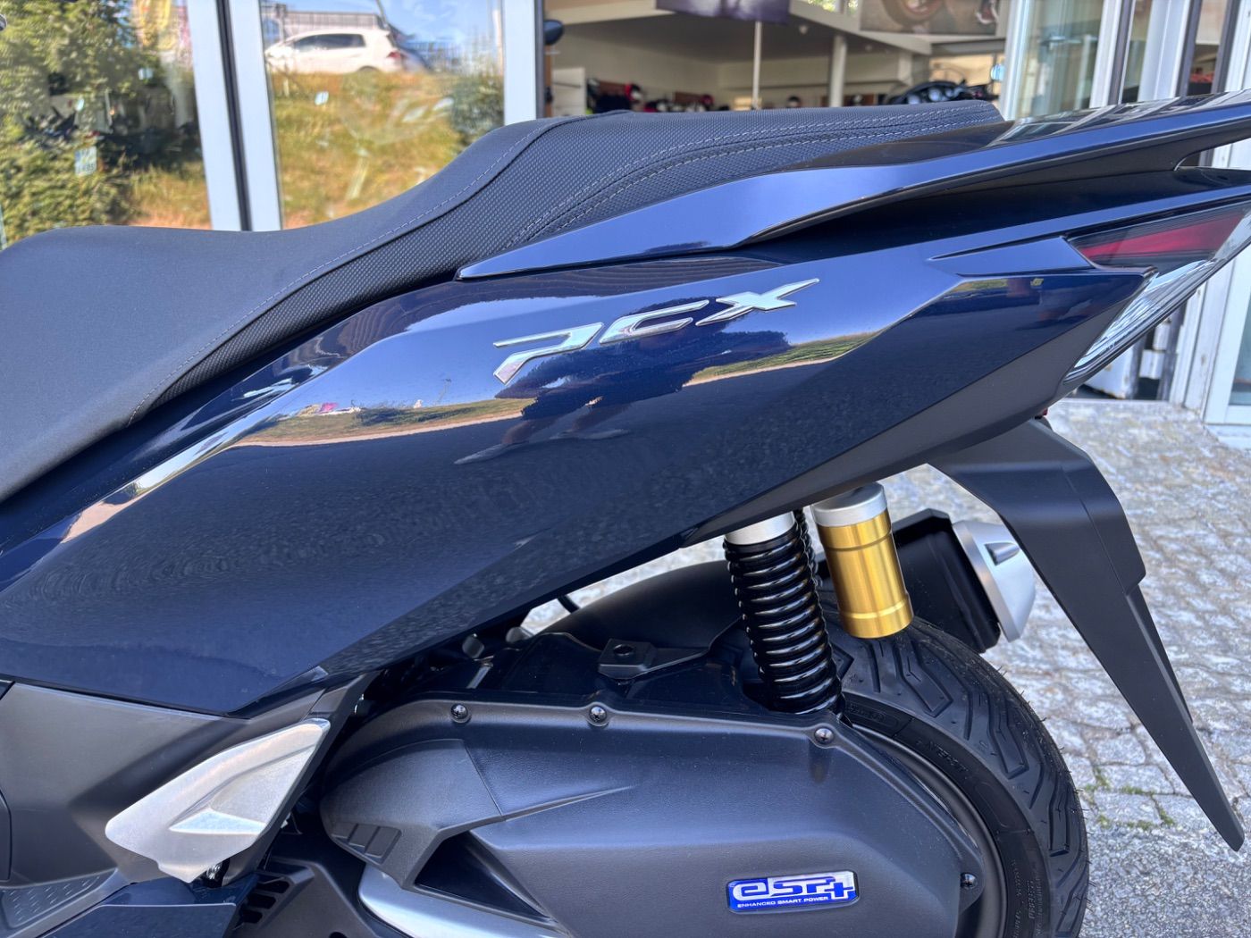 Fahrzeugabbildung Honda PCX 125 Modell 2026 mit Konnektivität, sofort