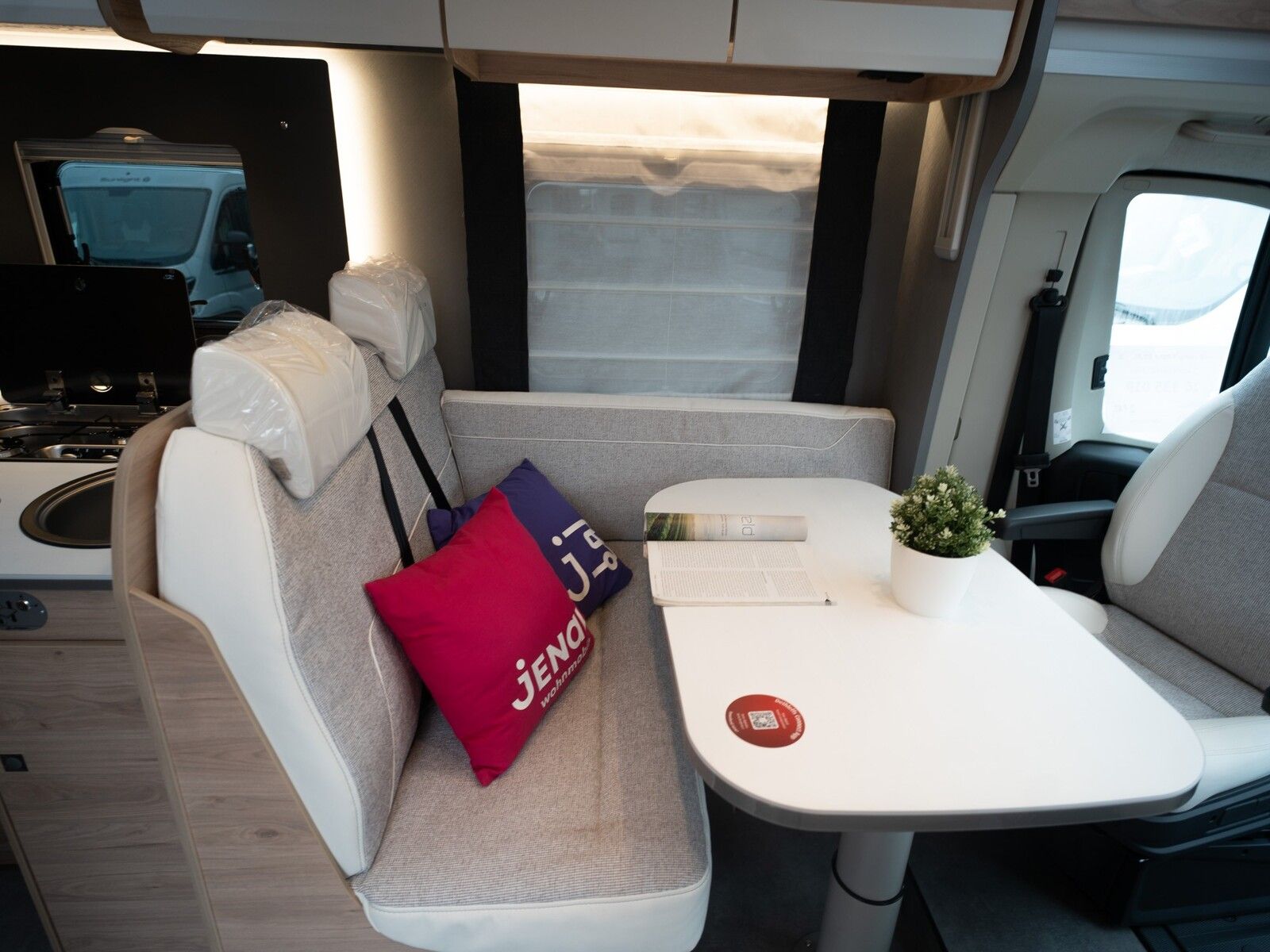 Fahrzeugabbildung Dethleffs Just Camp Active T 7052 EB