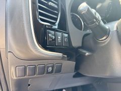 MITSUBISHI Outlander 2.2 DI-D Diamant Edition 4WD Schalter