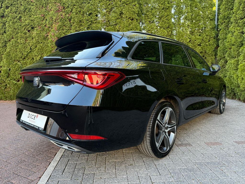 Fahrzeugabbildung SEAT Leon ST 2.0TDI DSG FR-Line LED+SHZ+VIRT+ACC+MEMO
