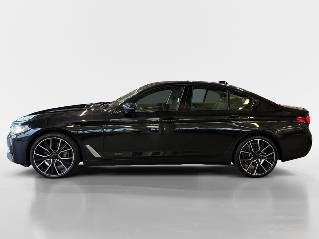 BMW 540d xDrive LuxuryLine AHK+Pani+Innovationpaket foto 6