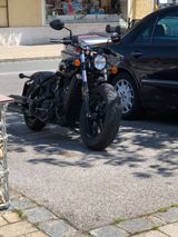 Indian Scout Bobber Sixty - INDIAN SCOUT SIXTY