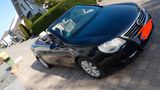 Volkswagen Eos 2.0 FSI Standard - Volkswagen Eos: Standard