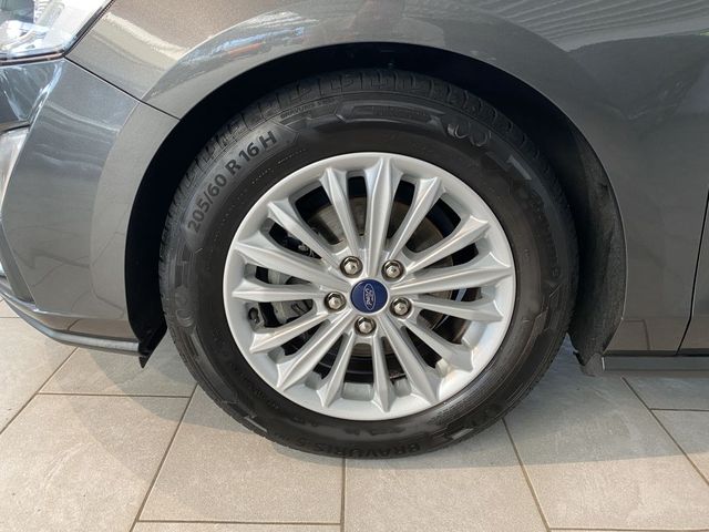 Ford Focus 1.5 EcoBoost Start-Stopp-System TITANIUM
