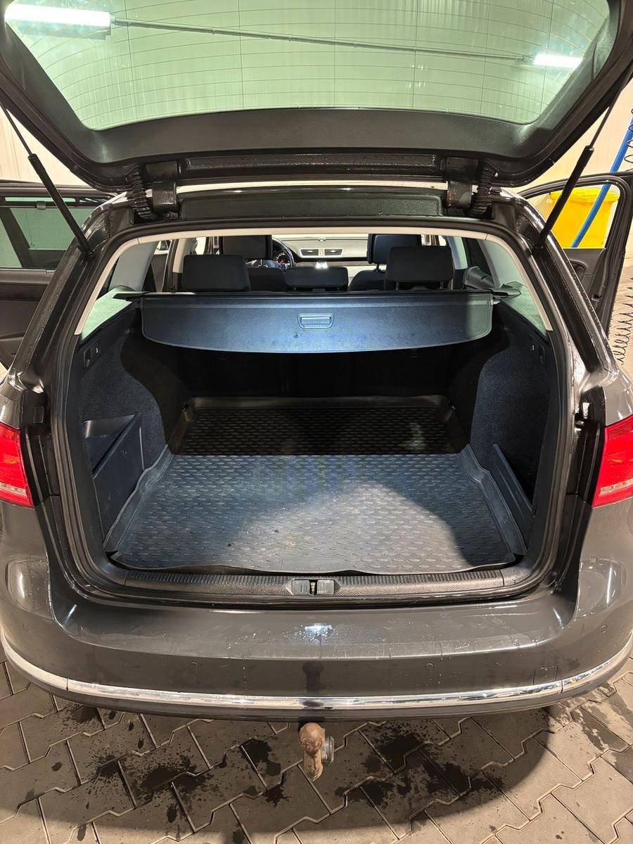 Volkswagen Passat 2012 — photo 15
