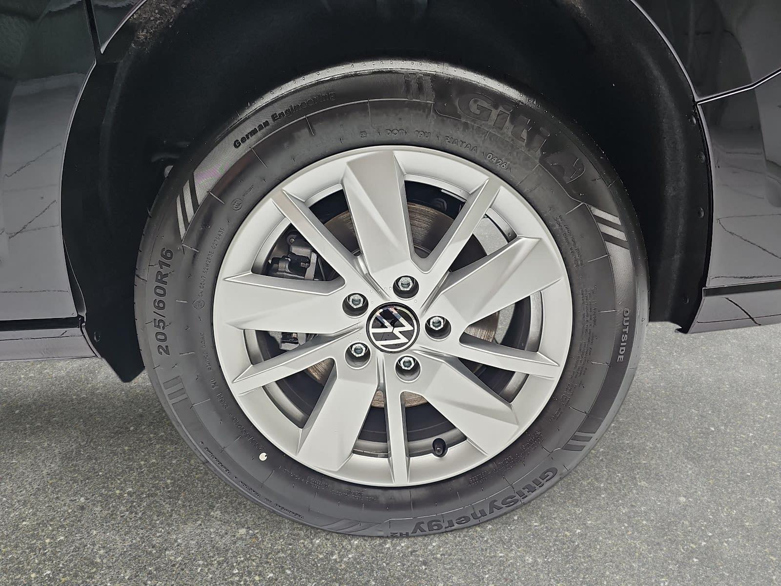 Volkswagen 1.5 TSI DSG MAXI LIFE 7-SITZE AHK LM16