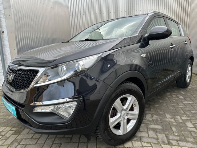 Kia Sportage 1.6 GDI 2WD Attract Euro 6 Top Zustand