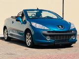 Peugeot 207 CC Cabrio Sport Tüv 09/26 | Inspektion Neu - gebrauchte Peugeot 207 aus dem Jahr 2007