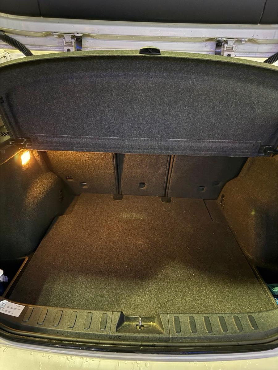 BMW X1 2011 — photo 14