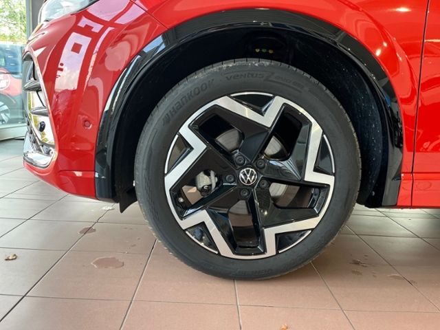 Fahrzeugabbildung Volkswagen Tiguan 1.5 eTSI DSG R-LINE PANORAMA STDHZG NAVI