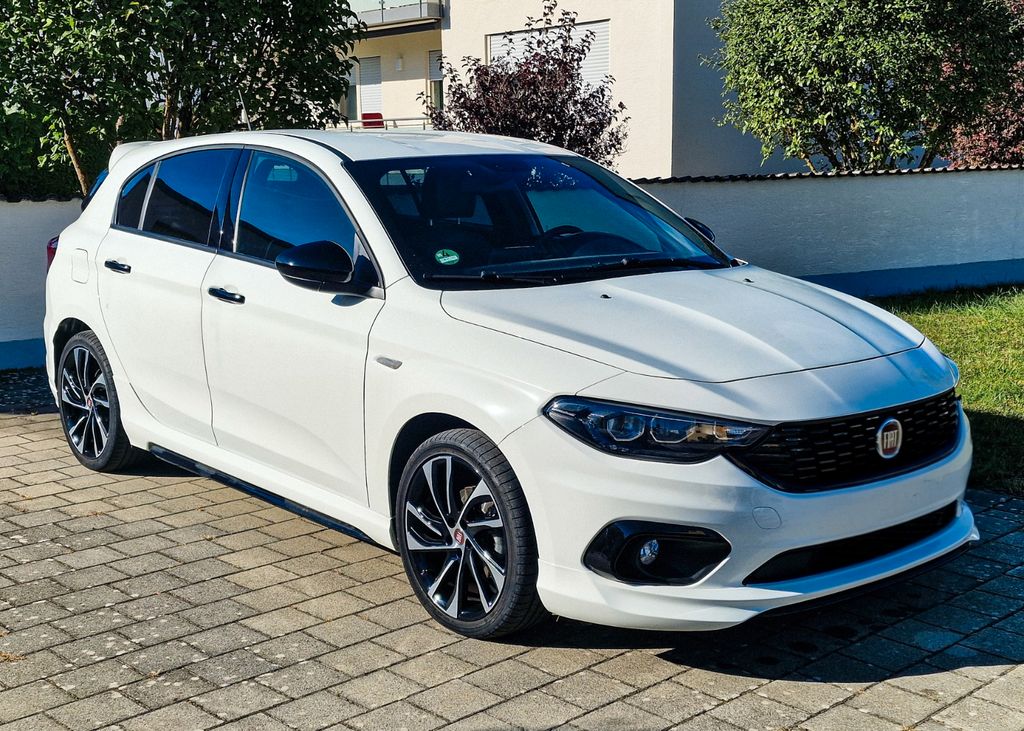 Image of Fiat Tipo