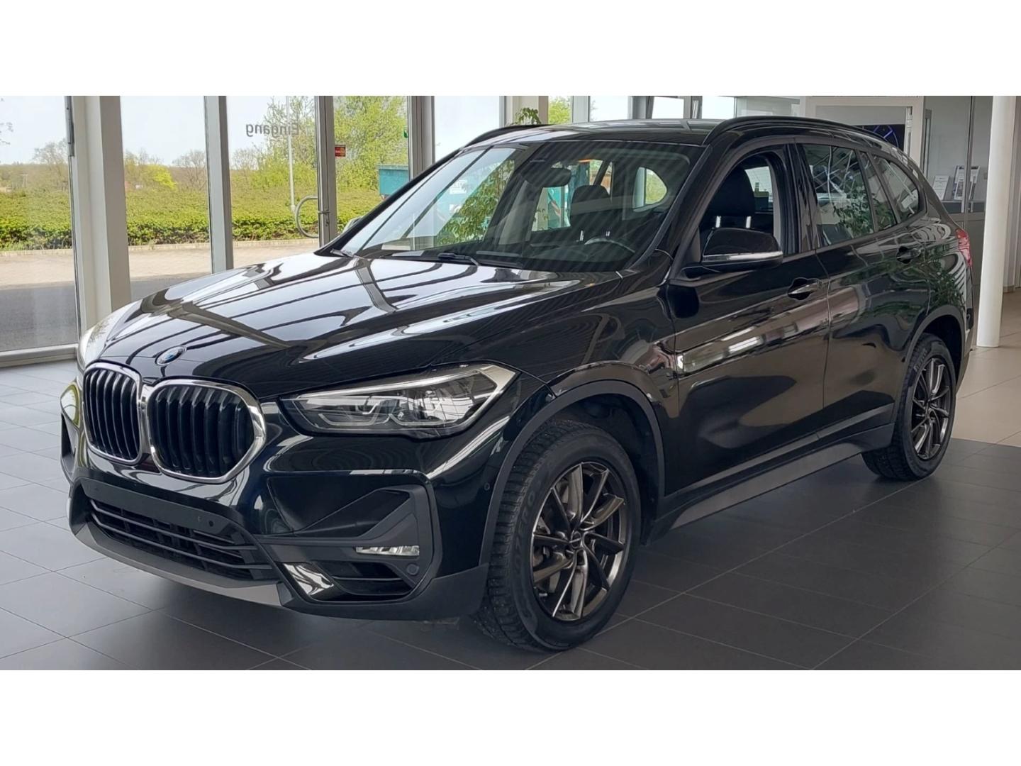 BMW X1 20i AUT xDr. +LED+NAVI+SHZ+MFL+BT+USB+CD+AHK