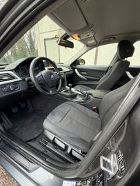 BMW 320 - 8