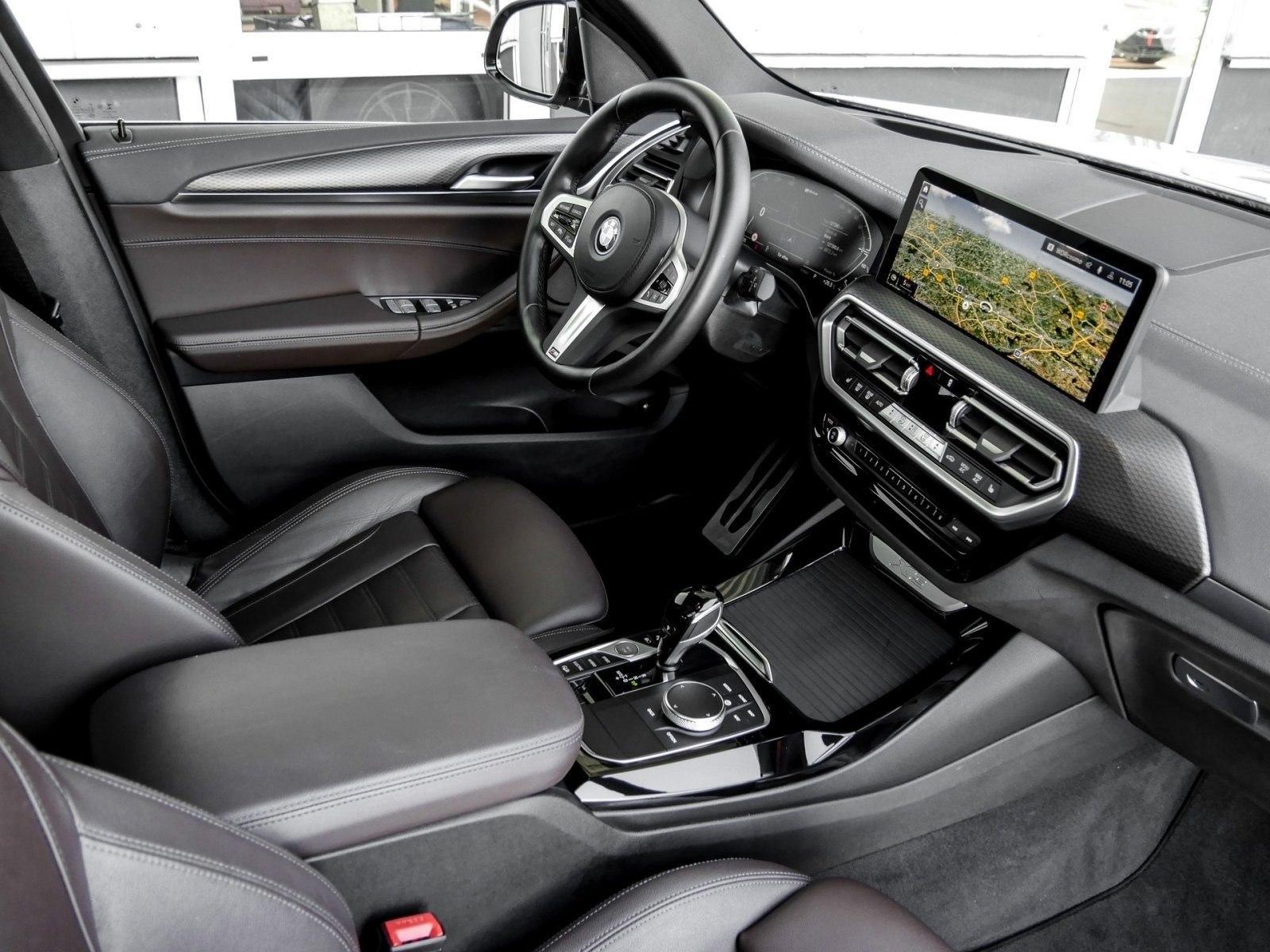 BMW X3 xDrive30e M Sport HUD PANO ACC AHK RFK NAVI