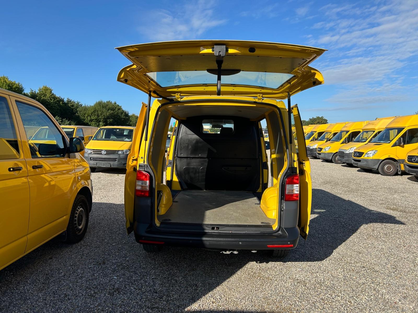 VOLKSWAGEN T5 TRANSPORTER -  84ch - ENTRETIEN VW