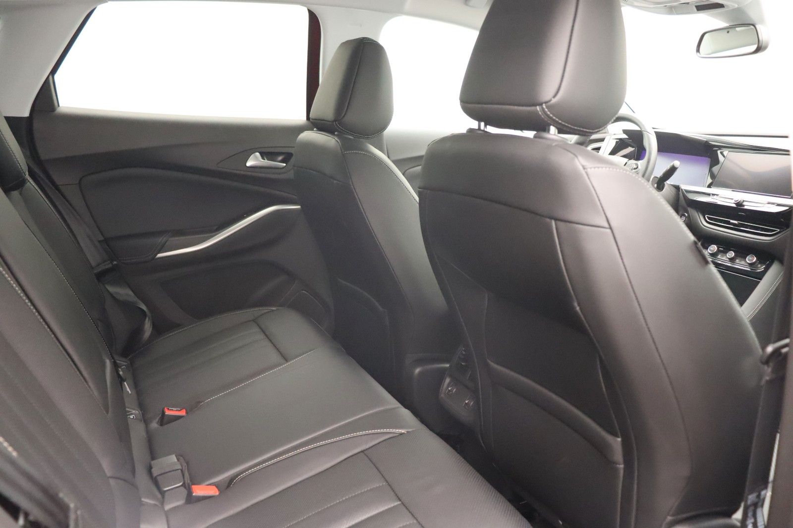 Fahrzeugabbildung Opel Grandland 1.2 Elegance NAVI LED MEMORY