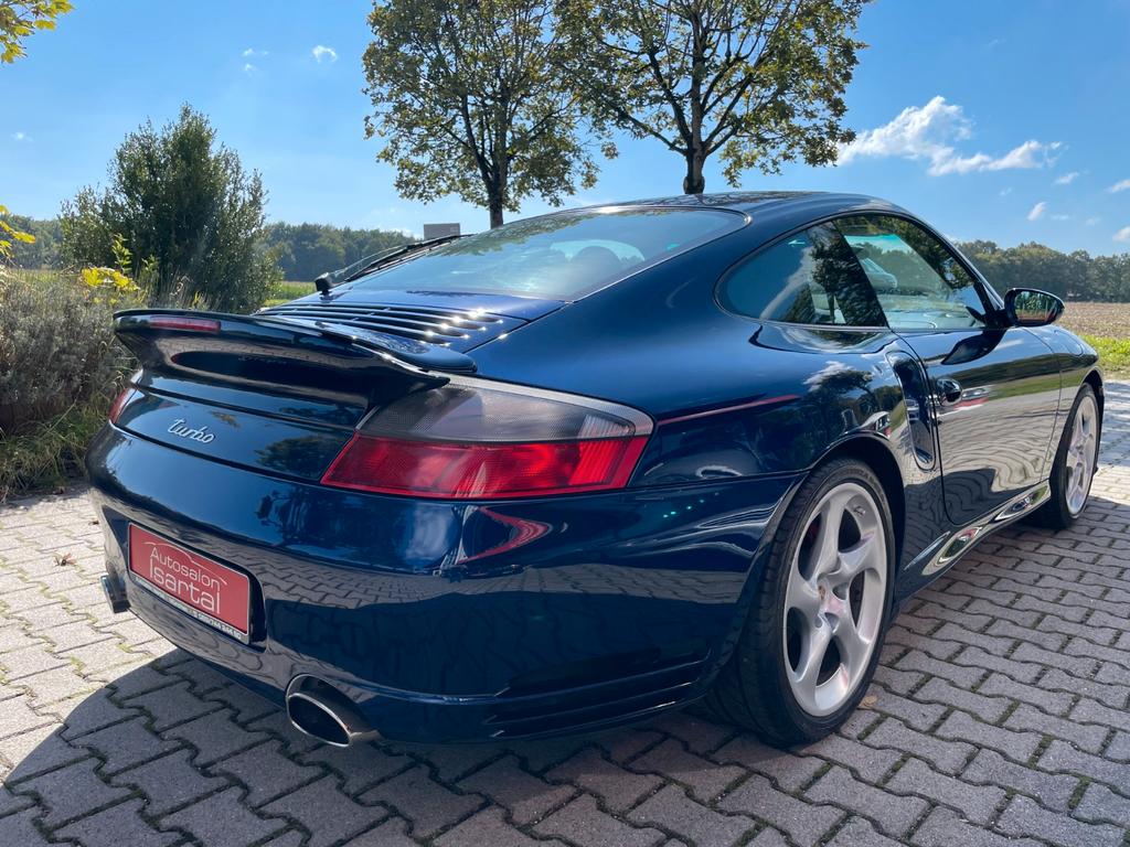 Porsche 996
