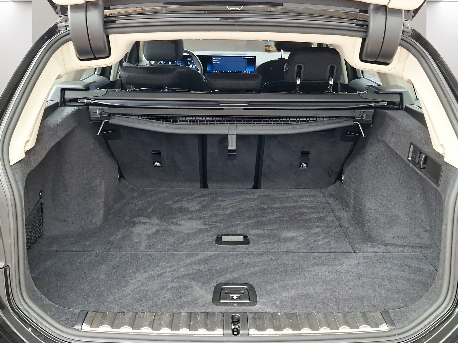 BMW 320 - Bild 11