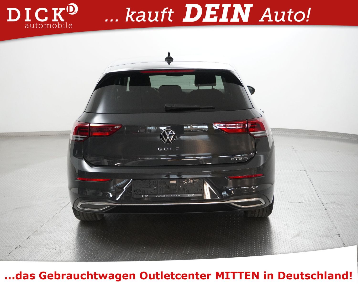 Fahrzeugabbildung Volkswagen Golf VIII 1.5 eTSI DSG Style MEMO+MASS+VIRTU+ACC