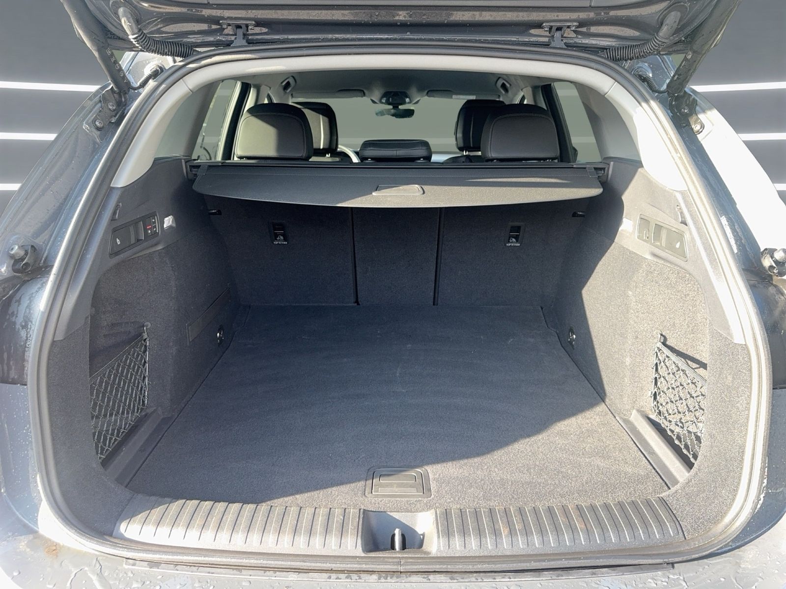 Audi Q6 e-tron - Bild 17