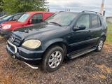 Mercedes-Benz ML 320 - gebrauchte Mercedes-Benz ML-Klasse aus dem Jahr 2000