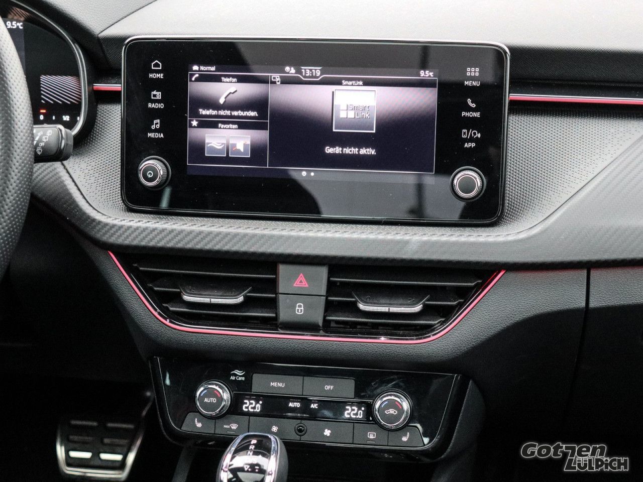 Fahrzeugabbildung SKODA Kamiq Monte Carlo 1,5TSI DSG Open-Sky Matrix PDC