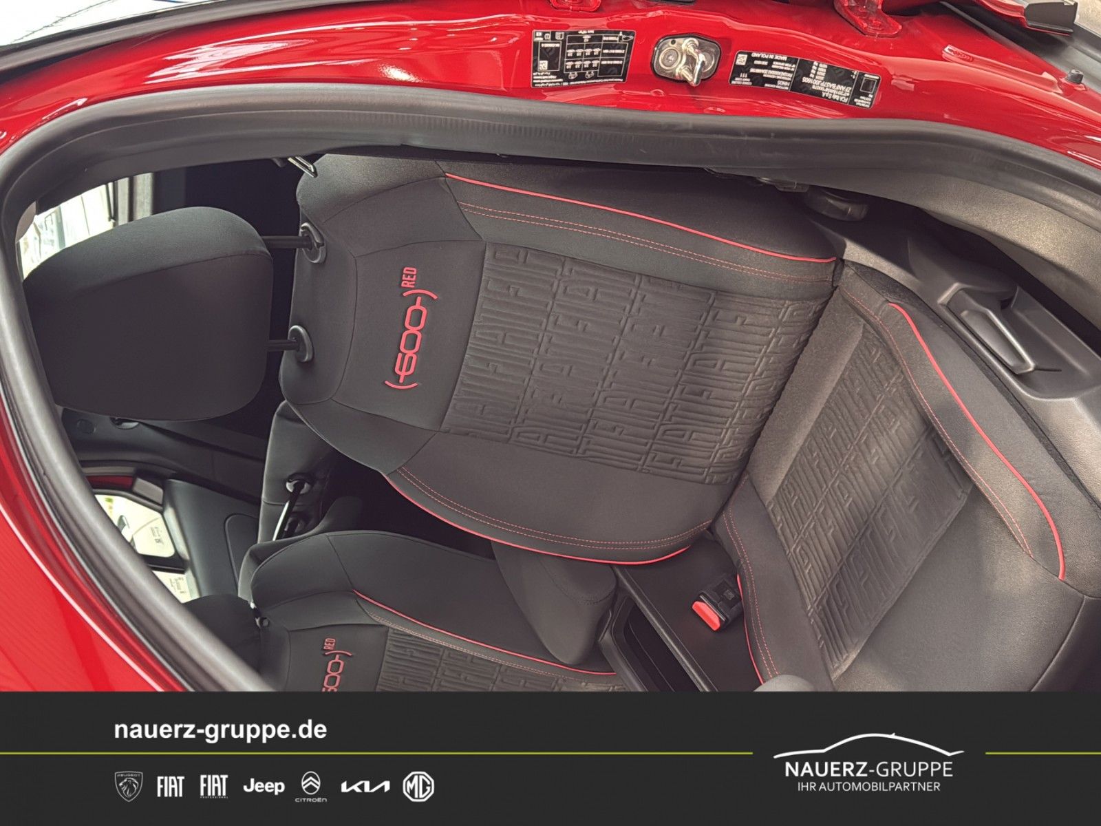 Fahrzeugabbildung Fiat 600 e Red