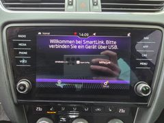 SKODA Octavia Combi Style 2.0TDI 150PS DSG LED ACC