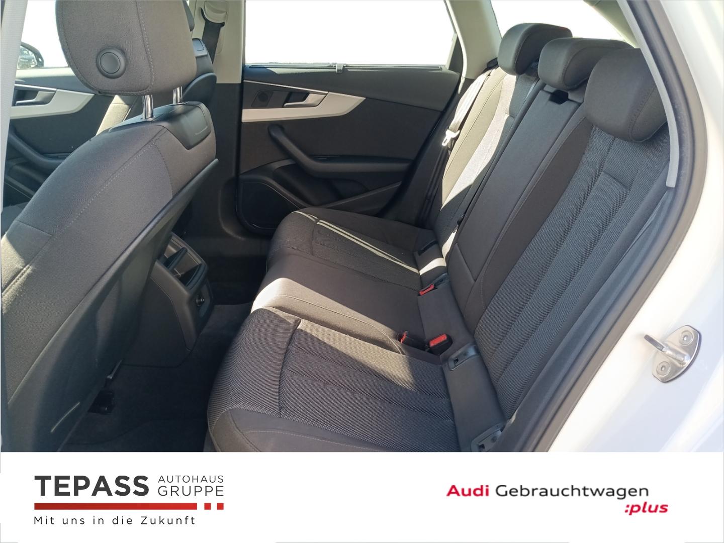 Audi A4 Avant 40 TDI S LINE NAVI BT PDC LED STANDH