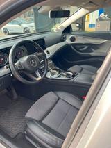 Mercedes-Benz E 220 d T Autom. - - Mercedes-Benz E 220 Gebrauchtwagen in Berlin