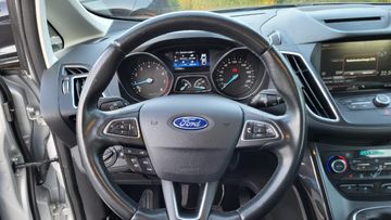 Fahrzeugabbildung Ford C-MAX Titanium