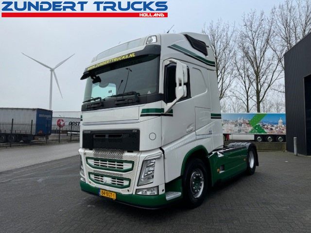 Volvo FH 500 GLOBETROTTER, DYNAMIC STEERING, ADR, LOW 