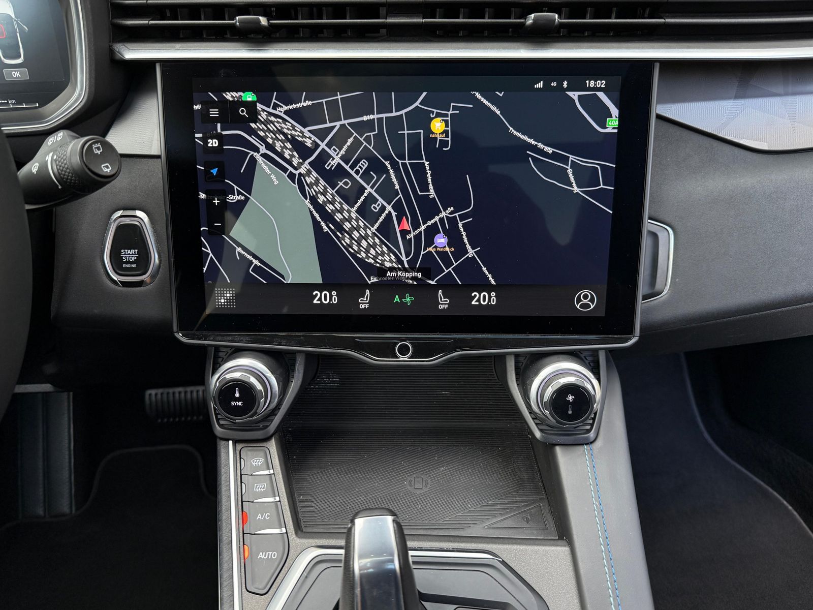 Fahrzeugabbildung Lynk&Co 01 1.5 T Aut PHEV PANO+LED+NAVI+ACC+MEMO+SHZ+360