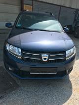 Dacia lugan Benzin - Dacia Logan in Essen
