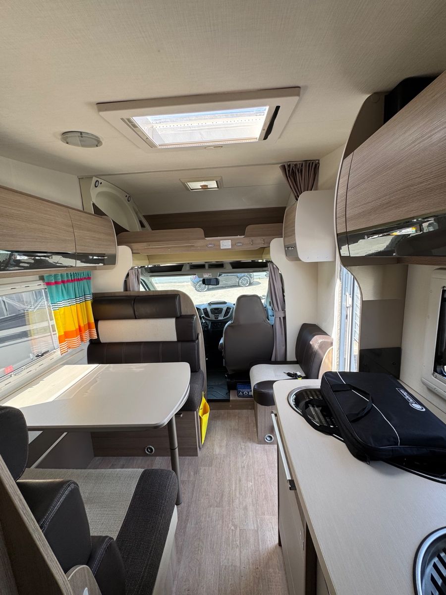 Fahrzeugabbildung Challenger C394