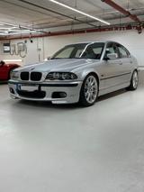 BMW E46 328i - BMW 328 aus 1998: 328i