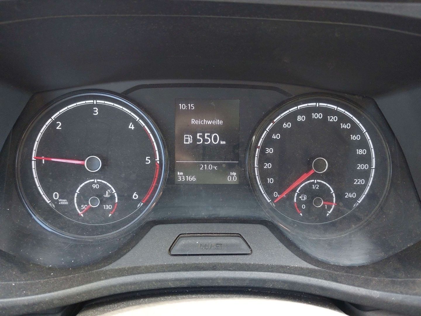 Fahrzeugabbildung Volkswagen T6 Kombi 2.0TDI 9-SITZE KLIMA TELVOR FLÜGELTÜREN
