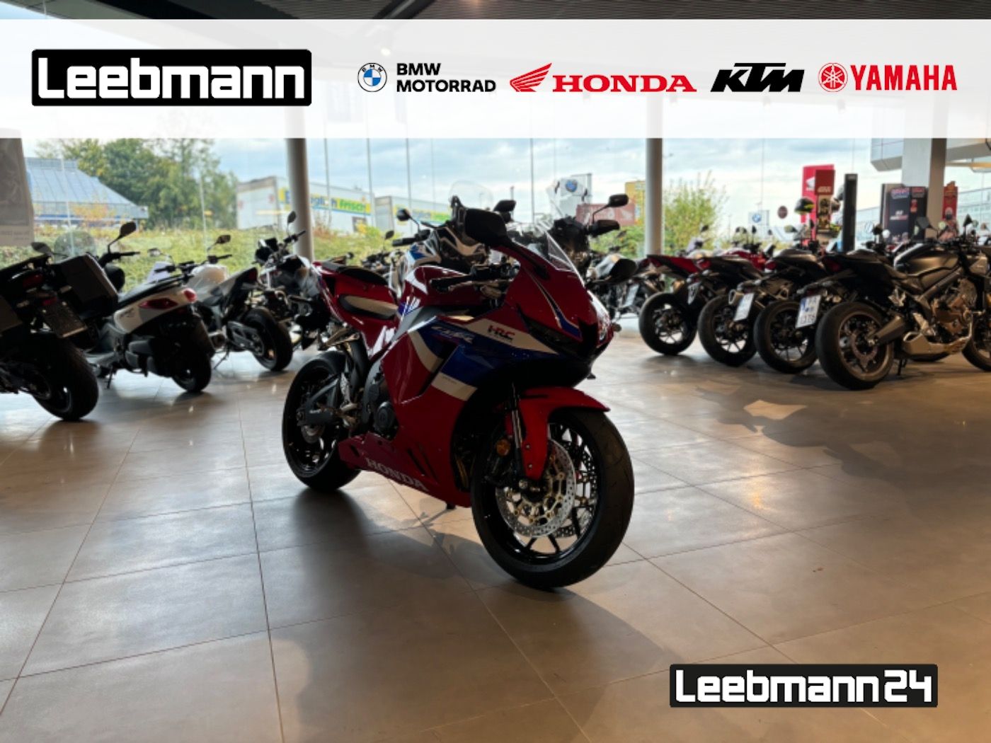 Fahrzeugabbildung Honda CBR 600 RR ab 01.08.2026 abzugeben,