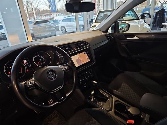 Fahrzeugabbildung Volkswagen Tiguan 1.5 TSI DSG IQ.DRIVE NAVI ACC SHZ GJR