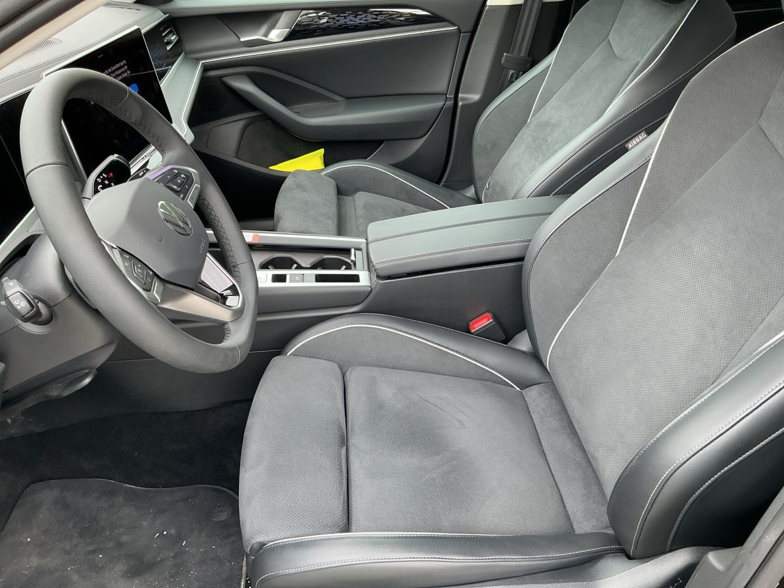 Volkswagen Passat Variant - Bild 12