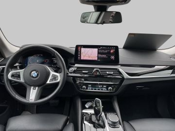 BMW 520 - 7
