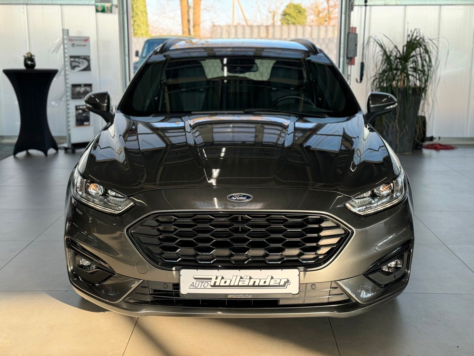 Fahrzeugabbildung Ford Mondeo Turnier 2.0 TDCI Automatik ST-Line "AHK"