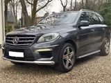 Mercedes-Benz ML 63 AMG 4MATIC AMG + Scheckheft + TÜV - Mercedes-Benz ML 63 AMG von privat