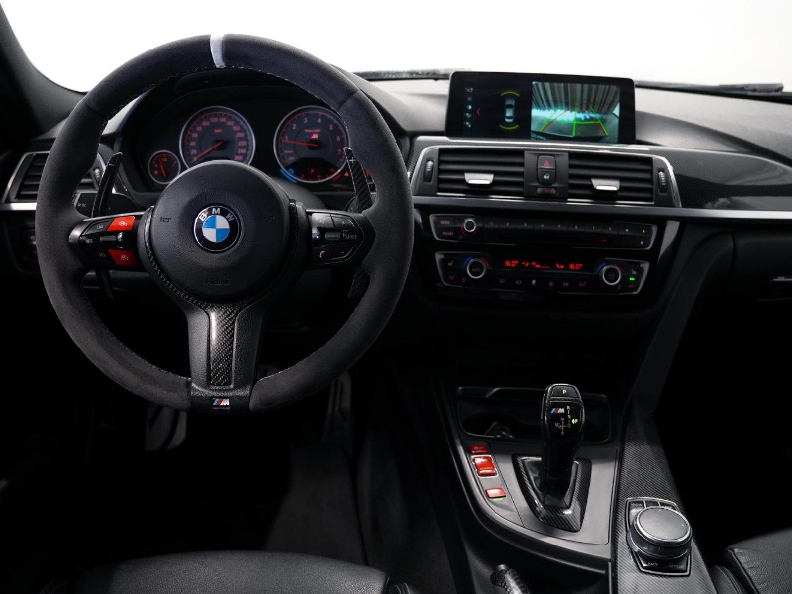 BMW 330i Limousine M-Sport CARBON/R-KAM/MEMORY/LEDER