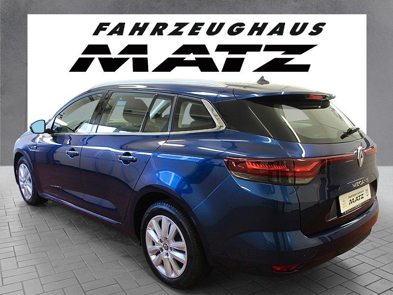 Fahrzeugabbildung Renault Megane TCe 140 EDC Zen Grdt.*R-Link*Sitzhzg*