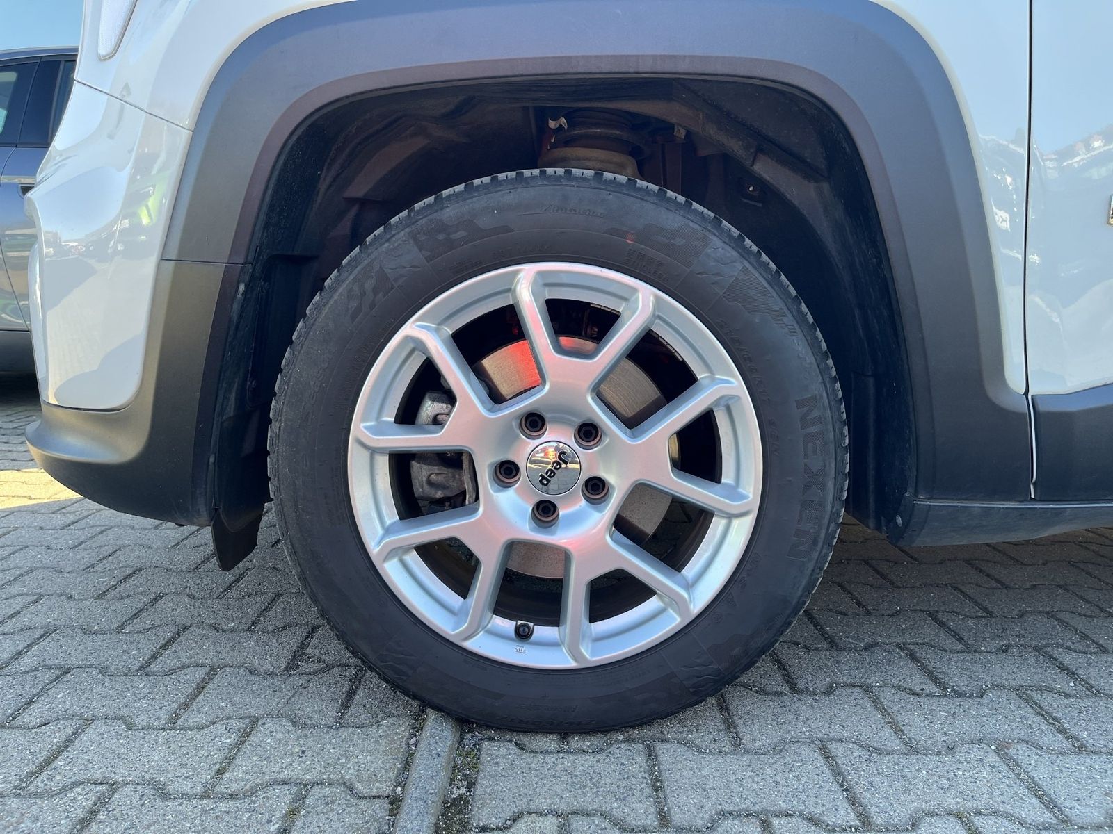 Jeep Renegade - Bild 16