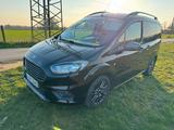Ford Tourneo Courier 1.0 EcoBoost 74kW Sport Sport - Ford Tourneo Courier Sport mit Benzin-Antrieb
