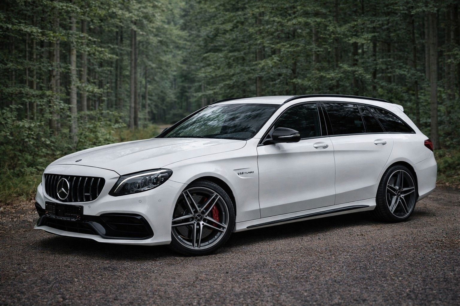 MERCEDES-BENZ C63 S AMG | Burm | Bremsen, Service, Reifen Neu