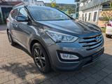 Hyundai Santa Fe Premium 4WD Automatik/Panorama/Xenon - gebrauchte Hyundai SANTA FE aus dem Jahr 2013