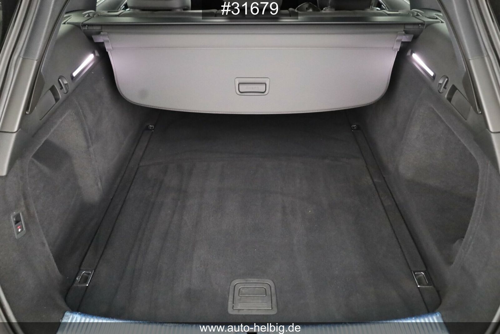 Audi A4 Avant 45 TFSI quattro S line Black AHK Pano foto 15